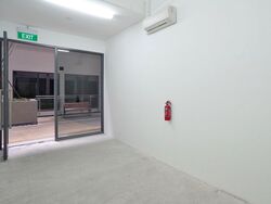 The Promenade@Pelikat (D19), Retail #596290981